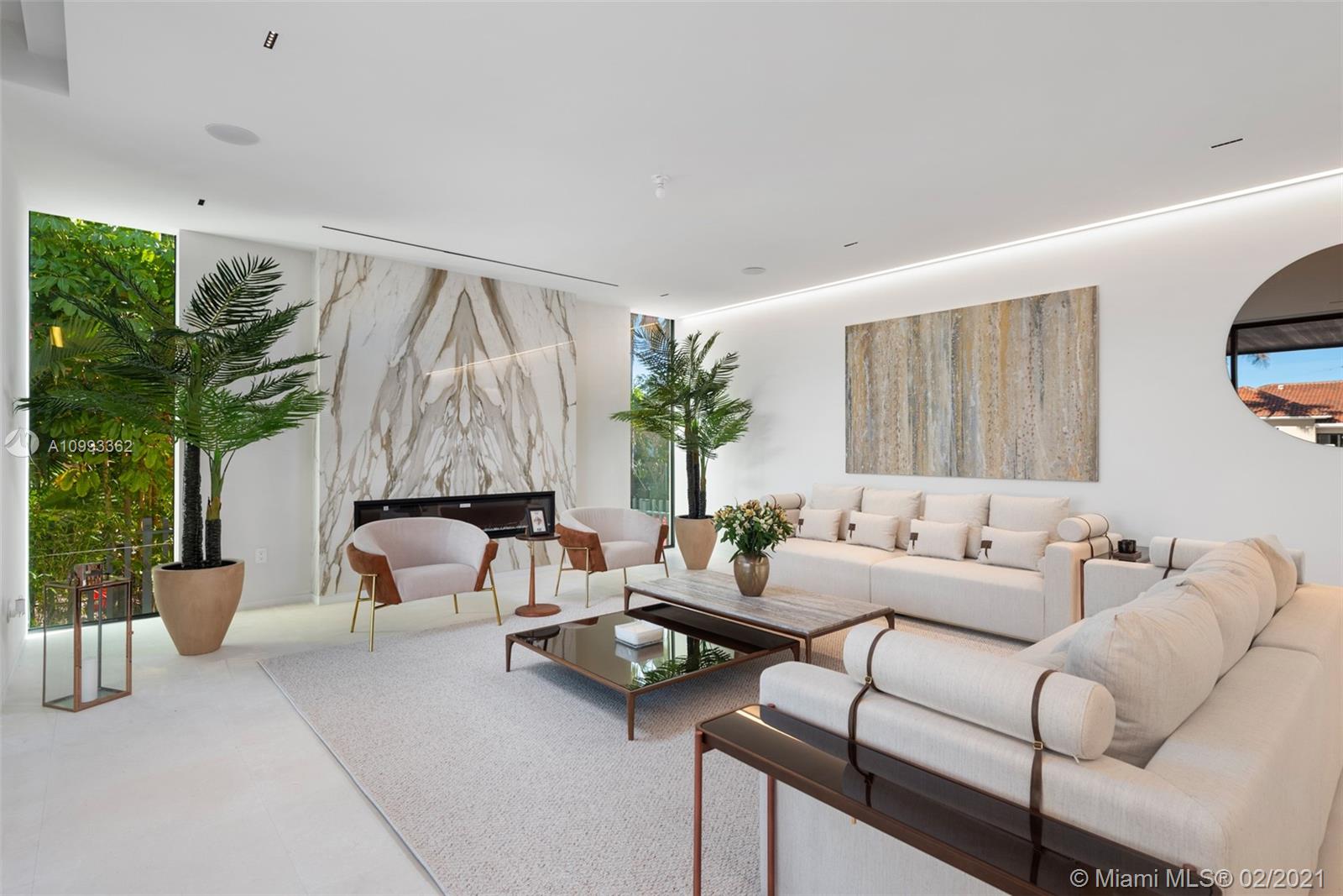 EASTERN SHORES - Residential