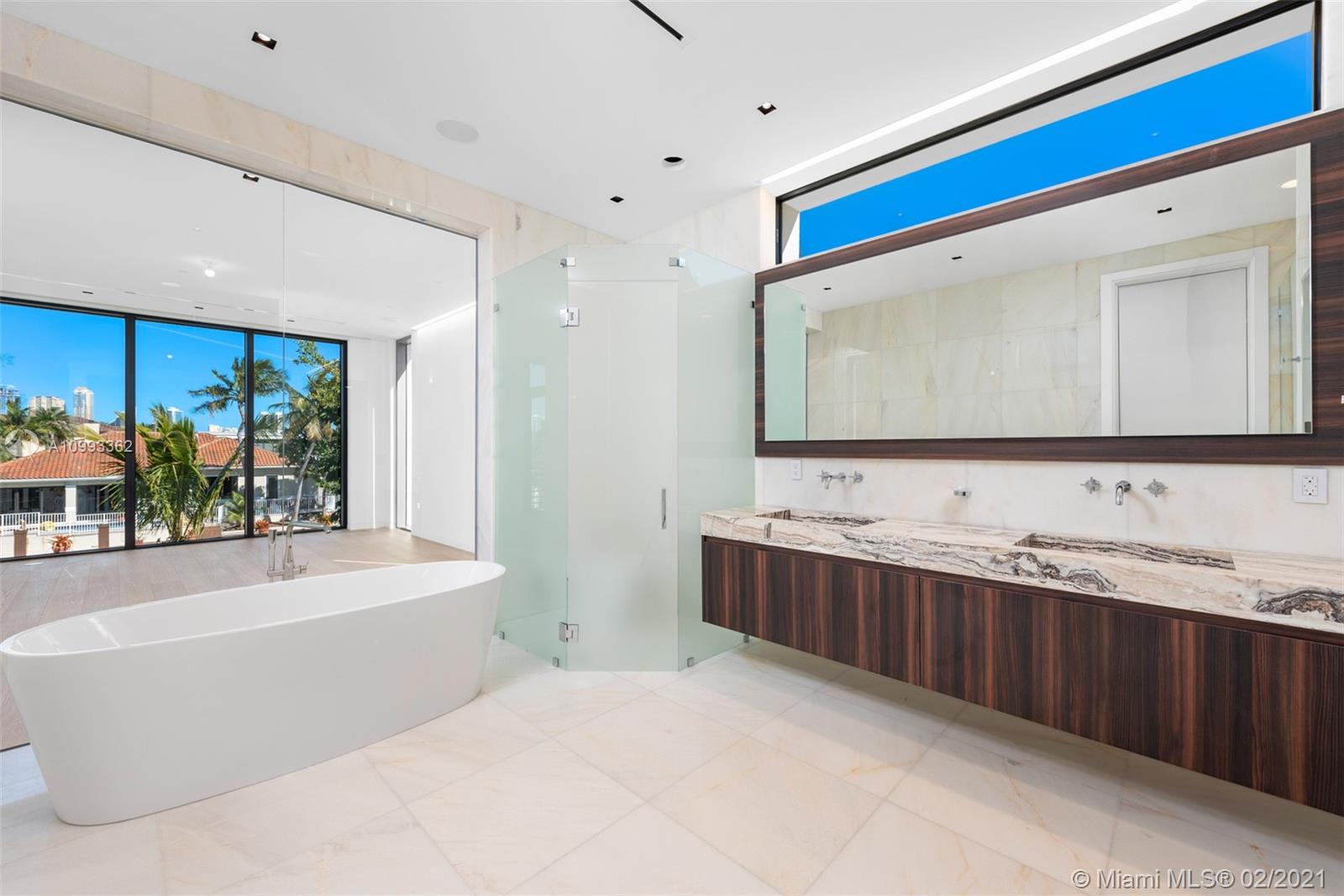 EASTERN SHORES - Residential