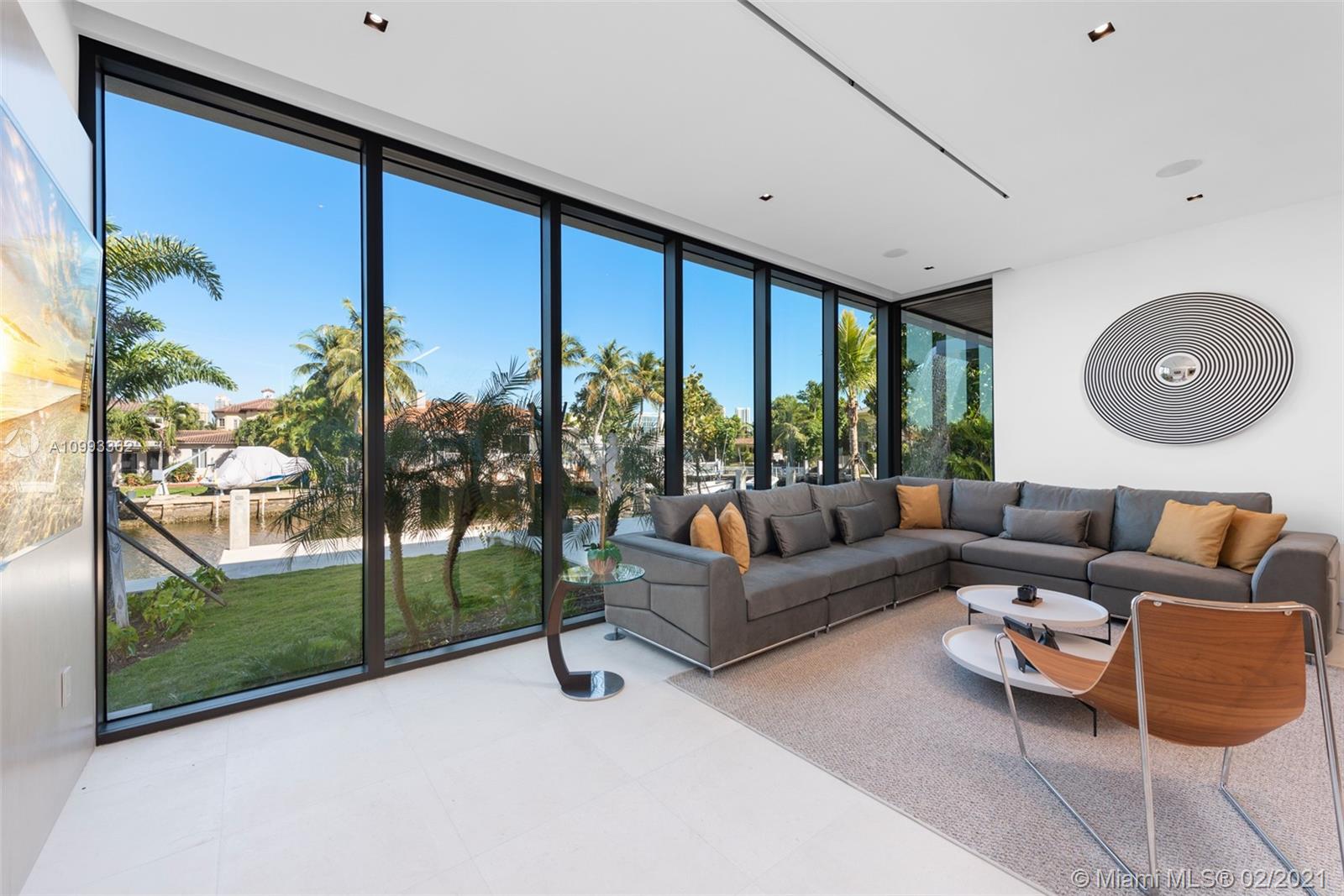 EASTERN SHORES - Residential