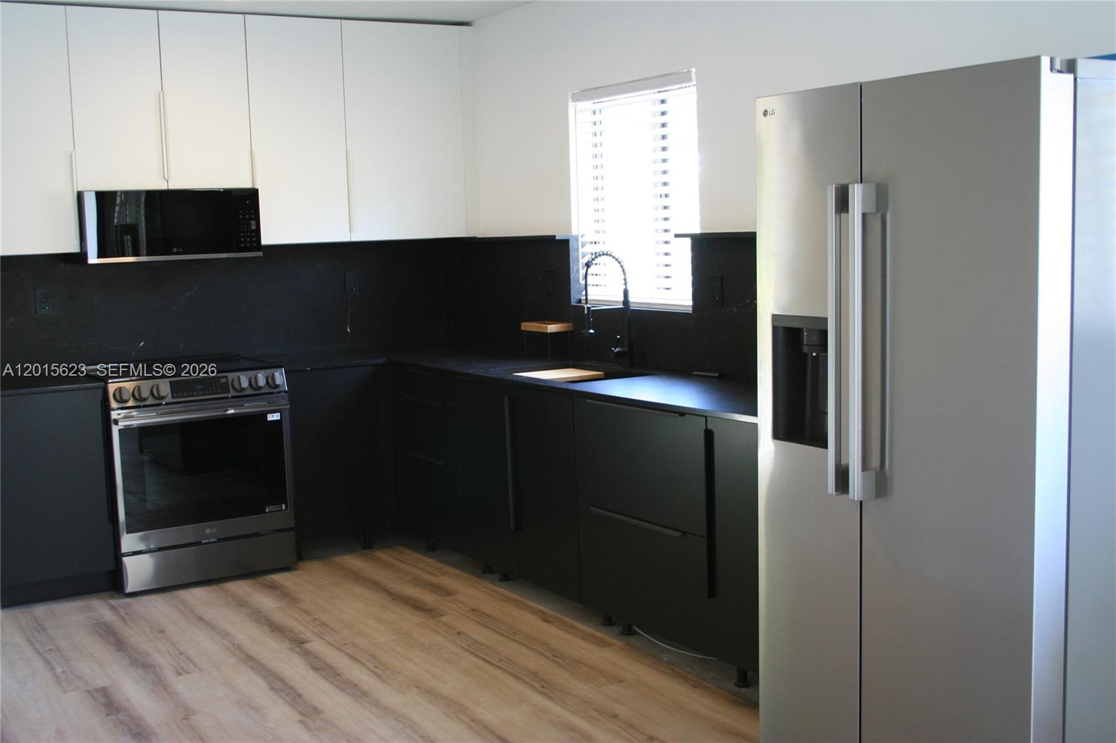 HARRIS OCEAN PARK ESTATES - Residential Income