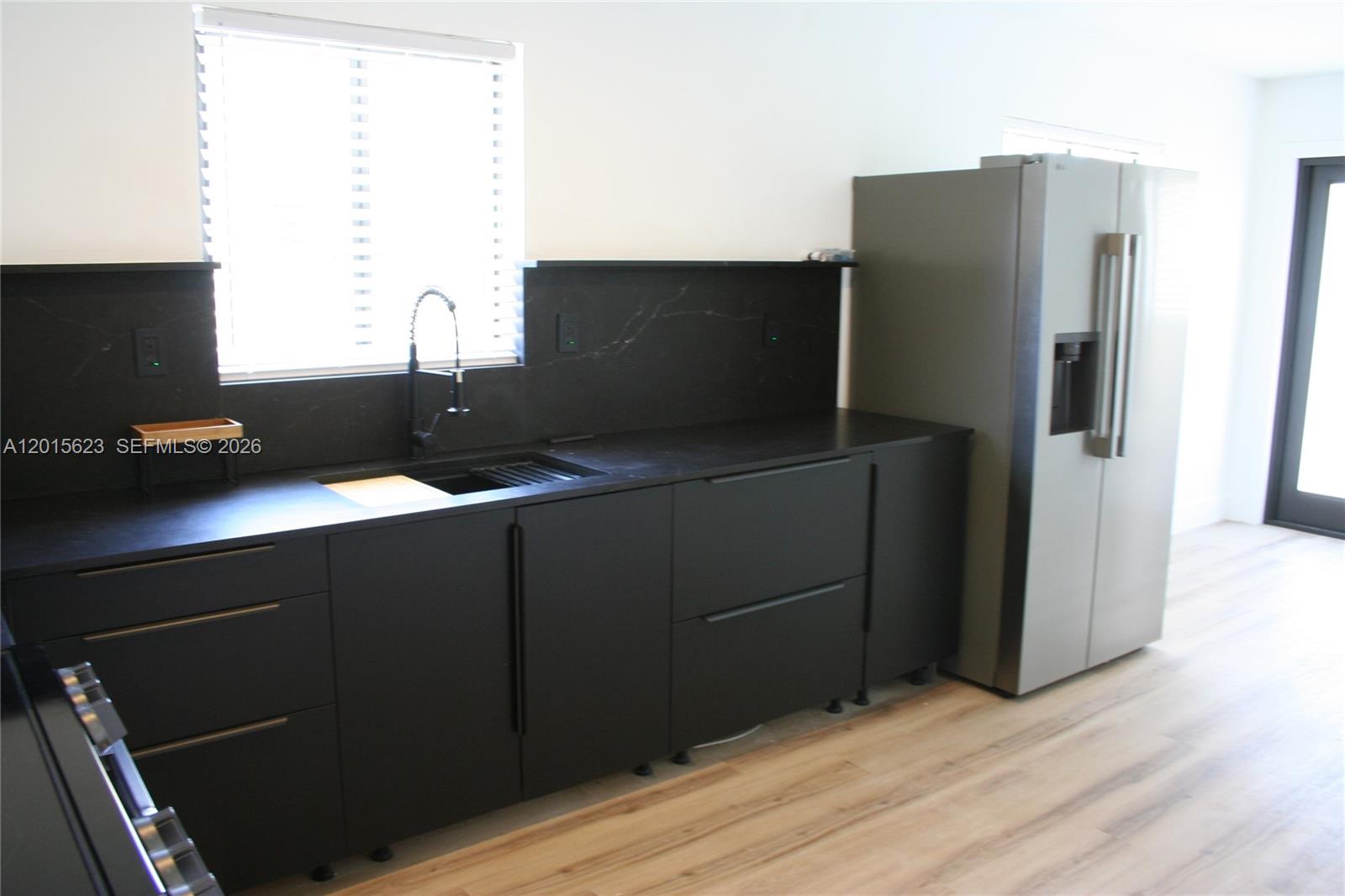 HARRIS OCEAN PARK ESTATES - Residential Income