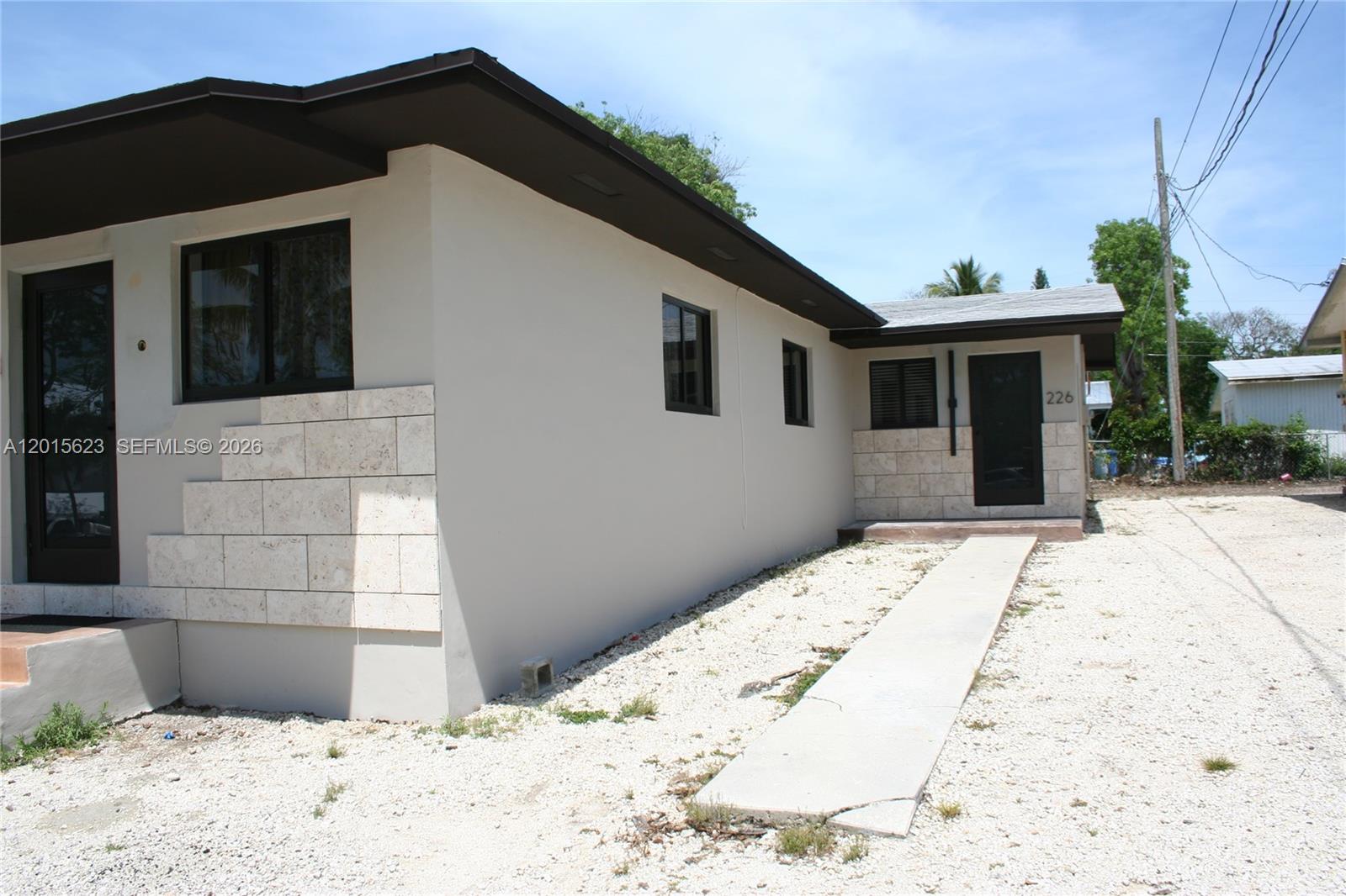 228 Hispanola Rd