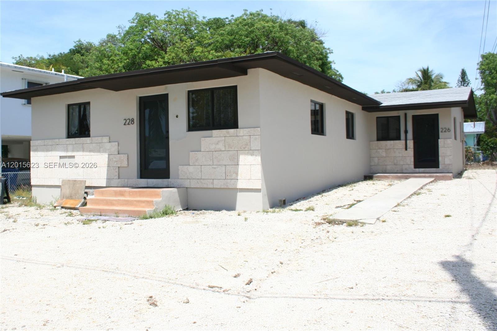 HARRIS OCEAN PARK ESTATES - Residential Income
