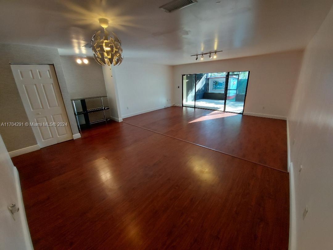 SELDINS ESTATES - Residential