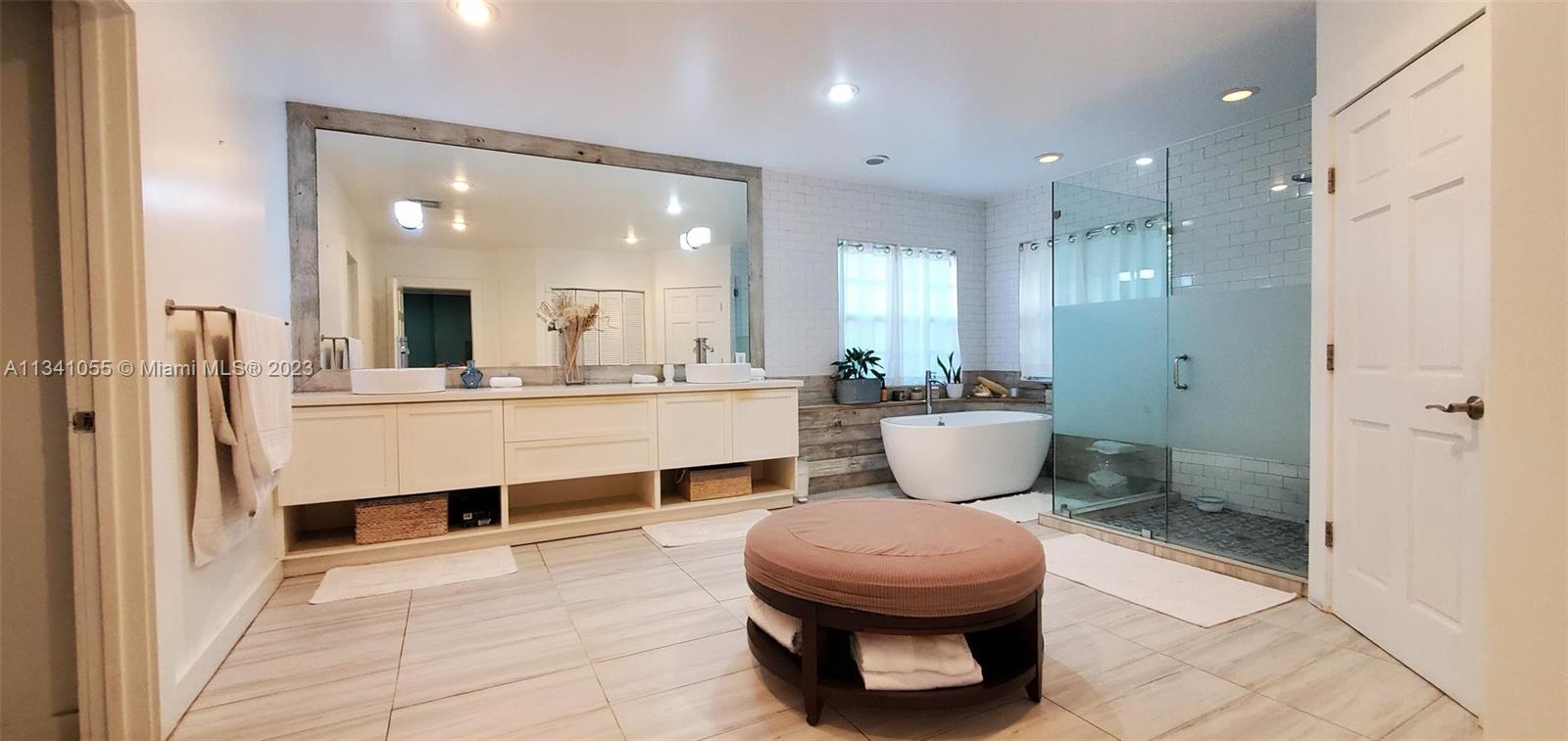 C GAB COUNTRY CLUB SEC 6 - Residential