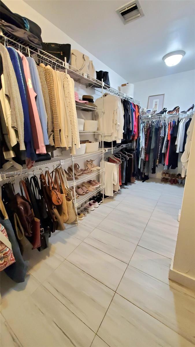 C GAB COUNTRY CLUB SEC 6 - Residential