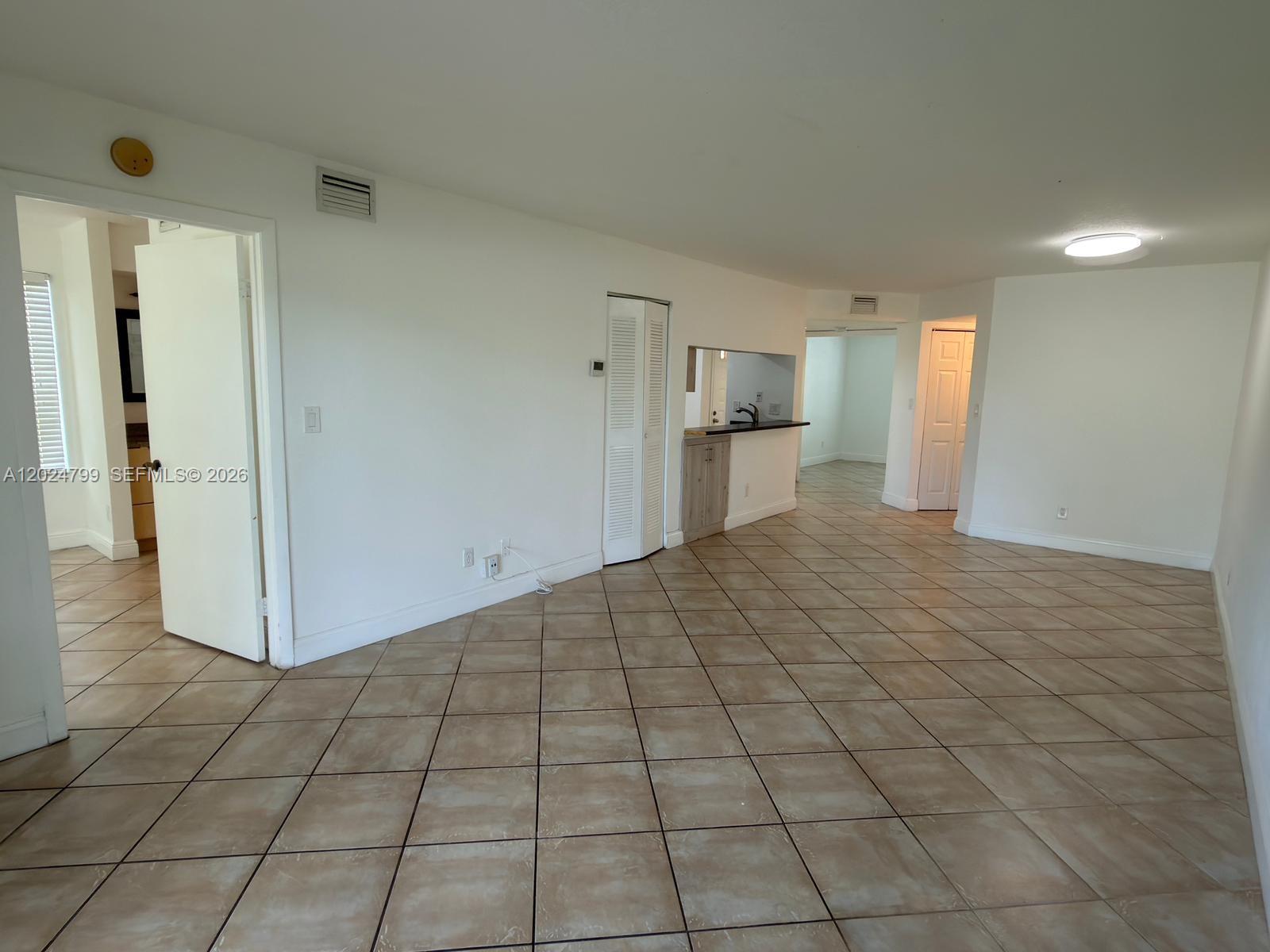 1025 Coral Club Dr 1025