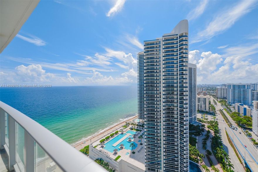 Hurry, this won't stay on the market for long! This stunning 2-bedroom, 2-bathroom corner unit, which faces the South West, offers breathtaking views of the city, intercoastal waterway, beach, and more. The unit comes fully furnished and equipped, and it can be managed by any management company. Best of all, there are no rental restrictions! It's an excellent investment opportunity for those seeking a high return on investment with potential for Airbnb rentals. Plus, it's conveniently situated just minutes away from Aventura Mall, Golden Beach, Gulfstream, casinos, and a variety of restaurants.