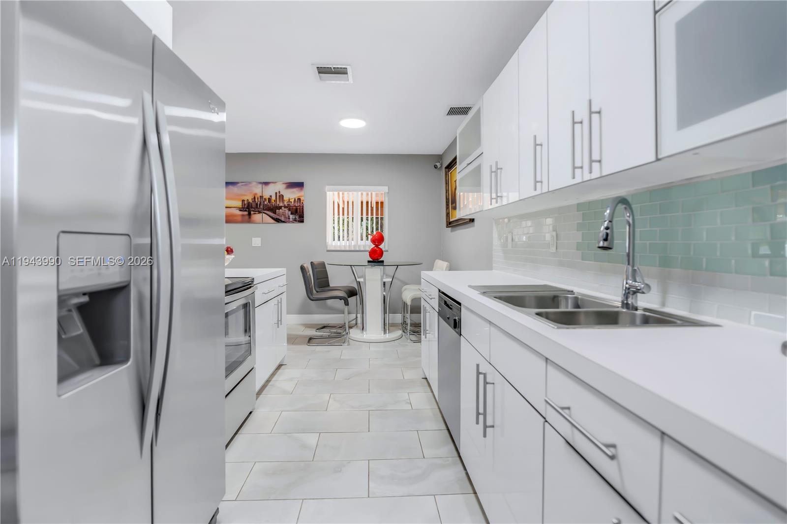 CAROL CITY - Residential