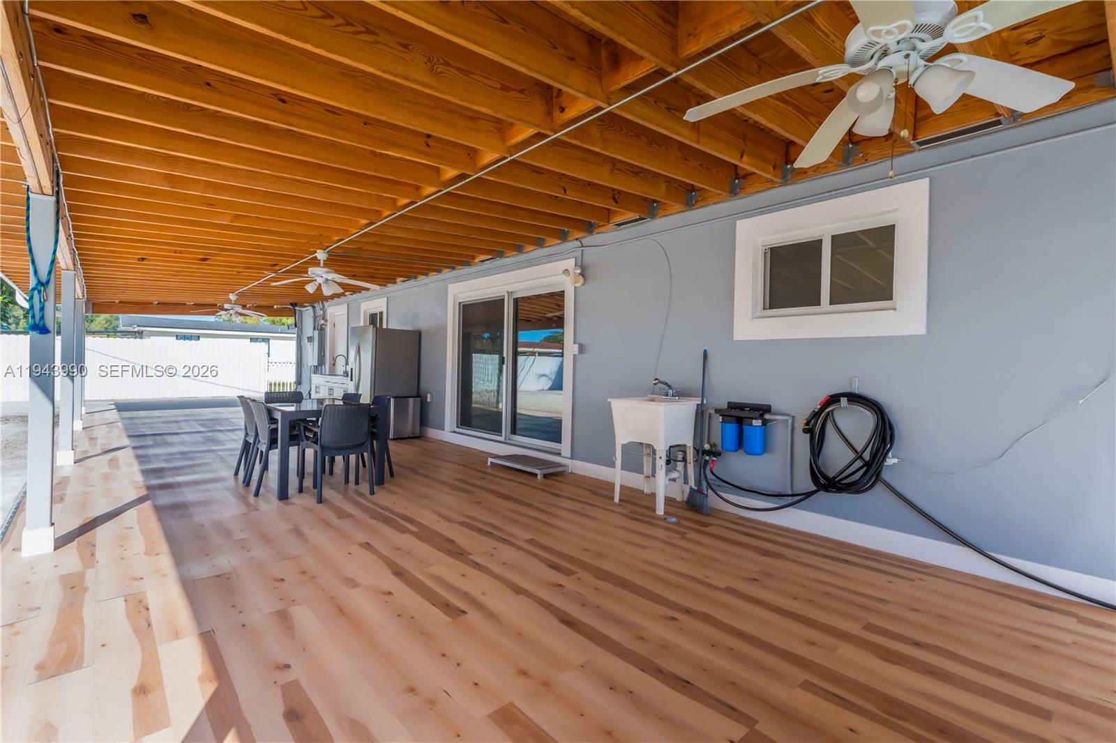 CAROL CITY - Residential