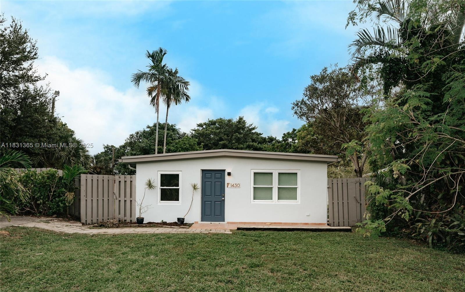 1430 SW 32nd Ct