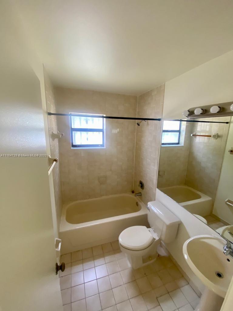 MICHELLE JARDINS NO 2 - Residential