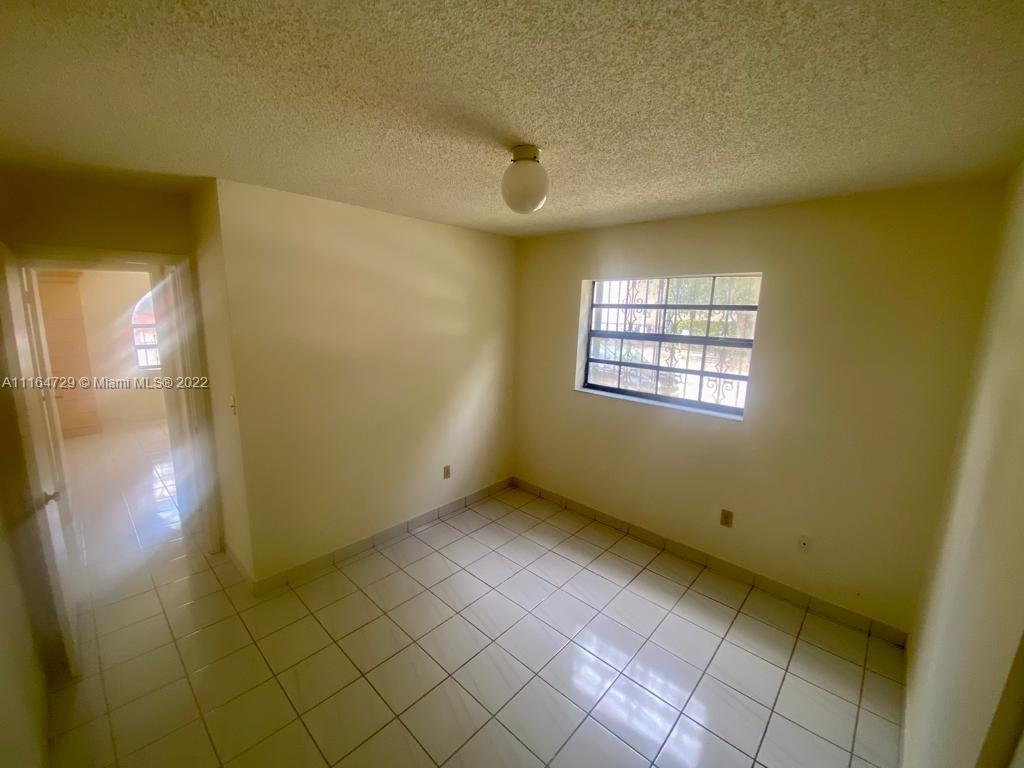 MICHELLE JARDINS NO 2 - Residential