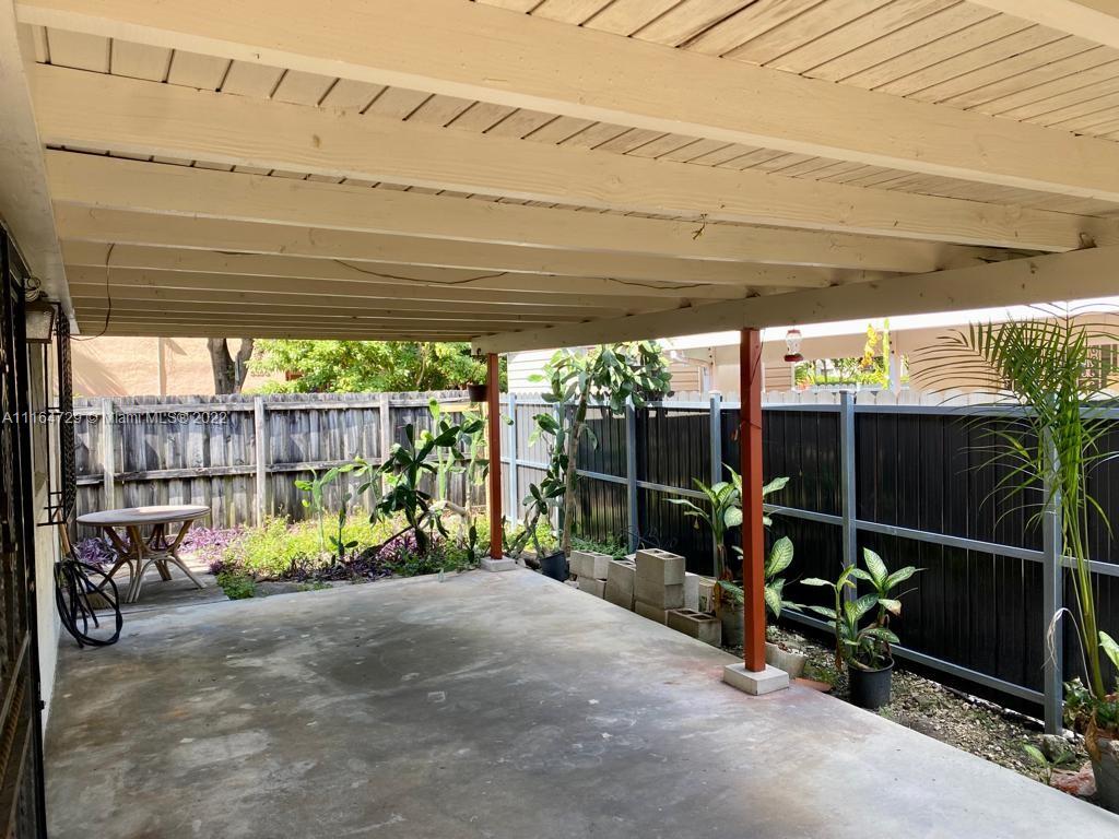 MICHELLE JARDINS NO 2 - Residential