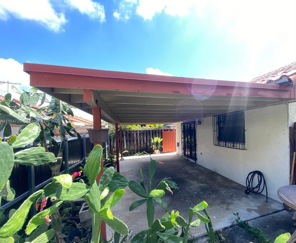 MICHELLE JARDINS NO 2 - Residential