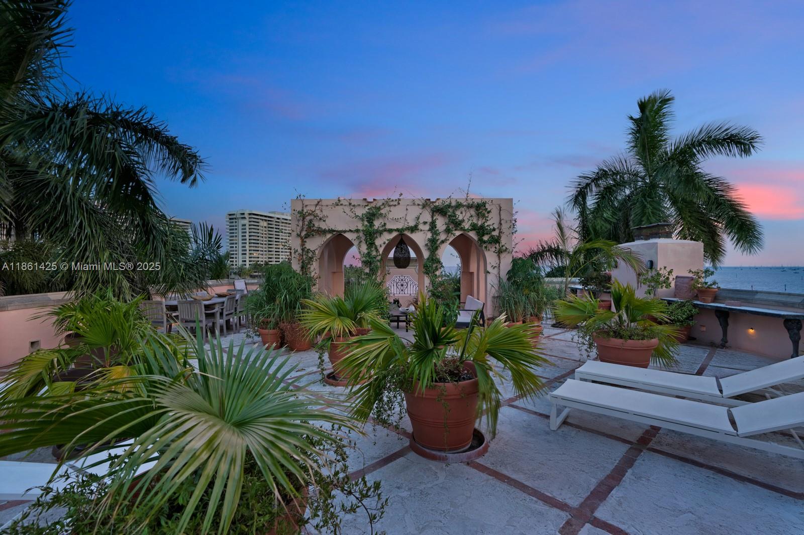 Tenzer Plat - Residential