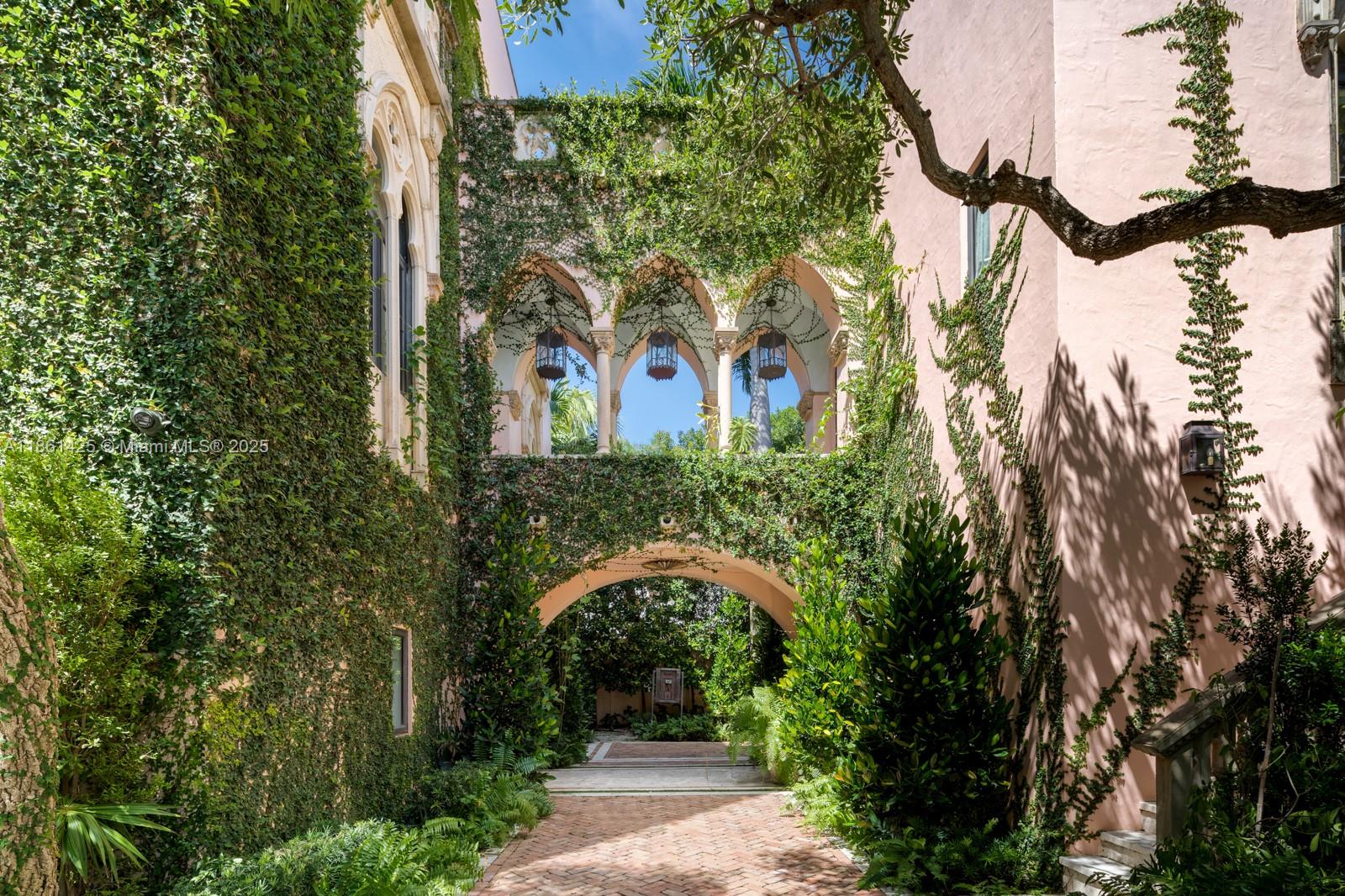 Tenzer Plat - Residential