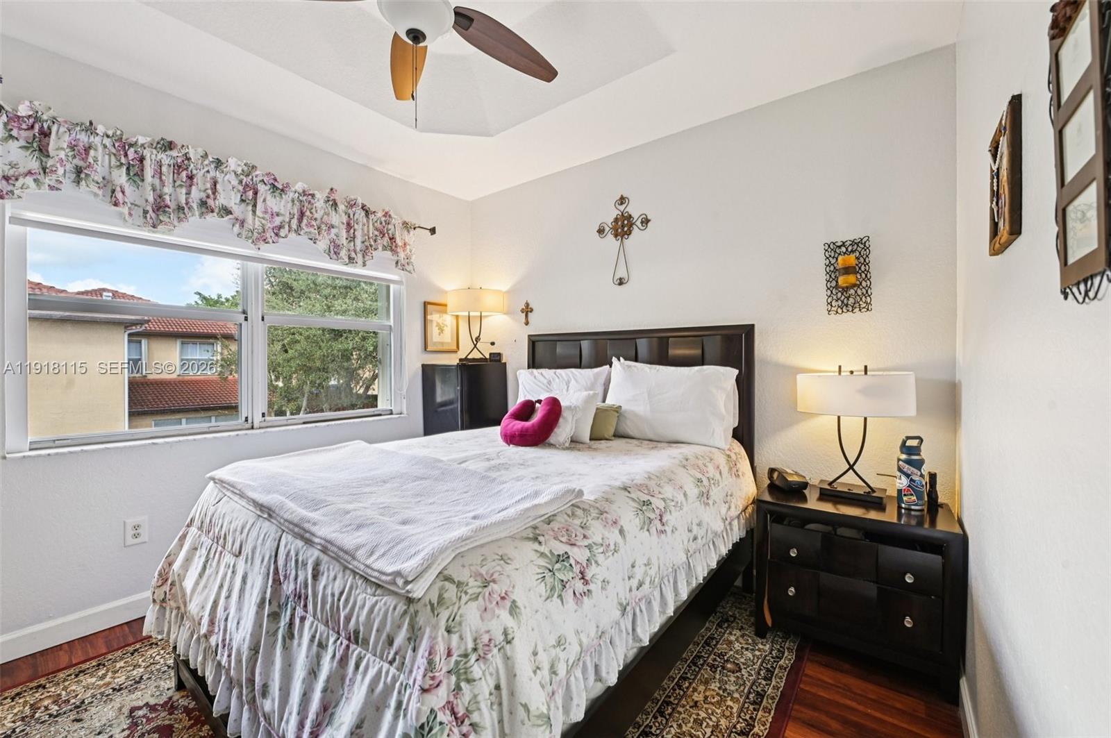 VILLAS AT CARMEL CONDO NO - Residential