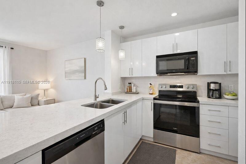 VILLAS AT CARMEL CONDO NO - Residential