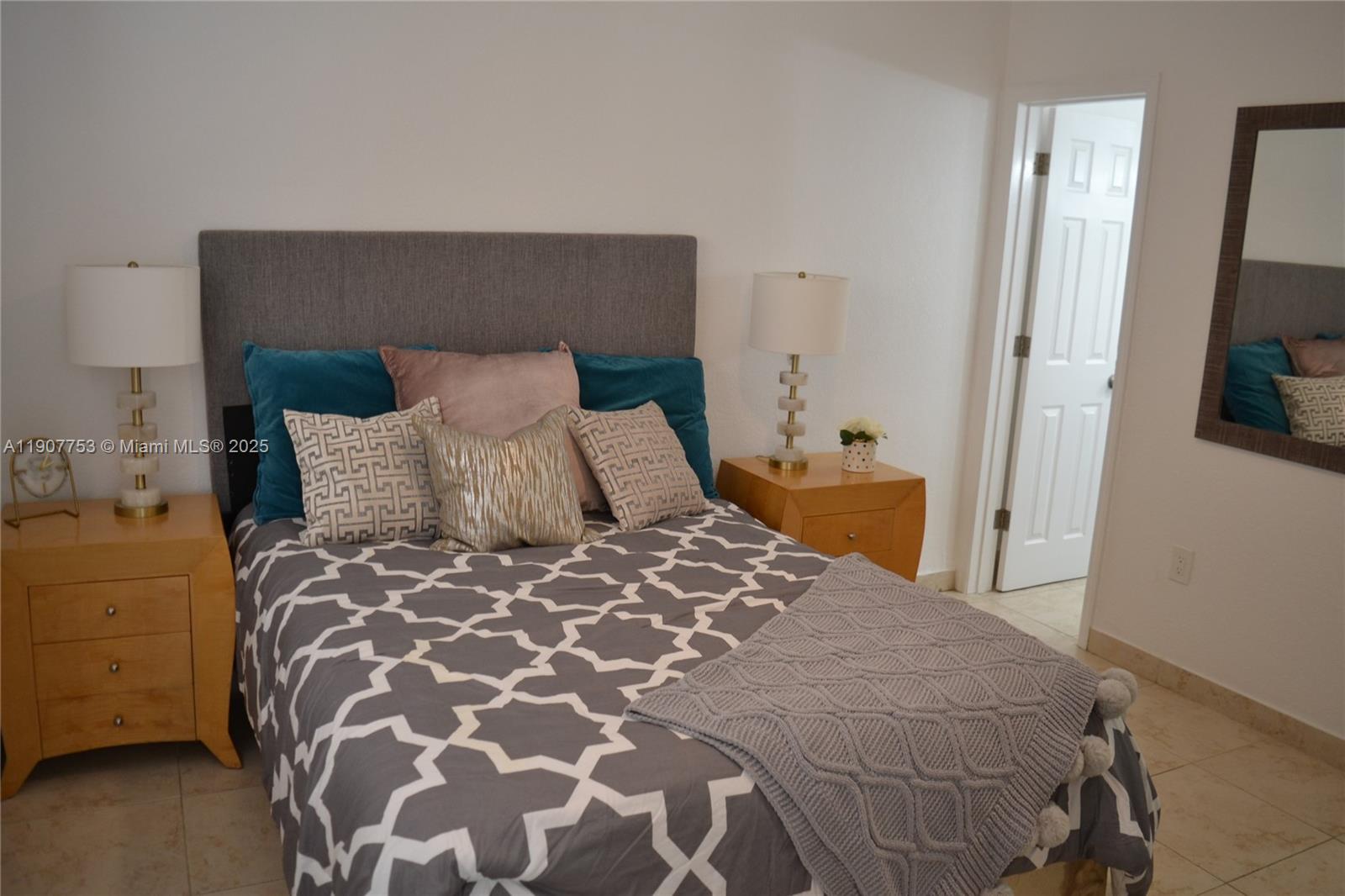 CORAL GLADE HEIGHTS - Residential Lease