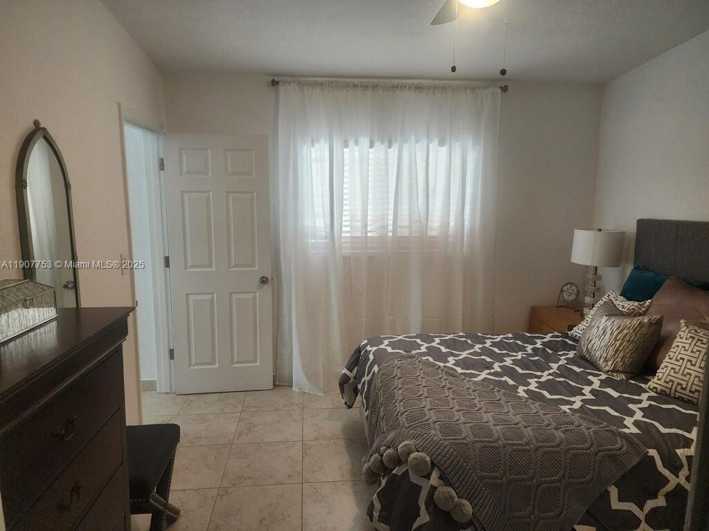 CORAL GLADE HEIGHTS - Residential Lease