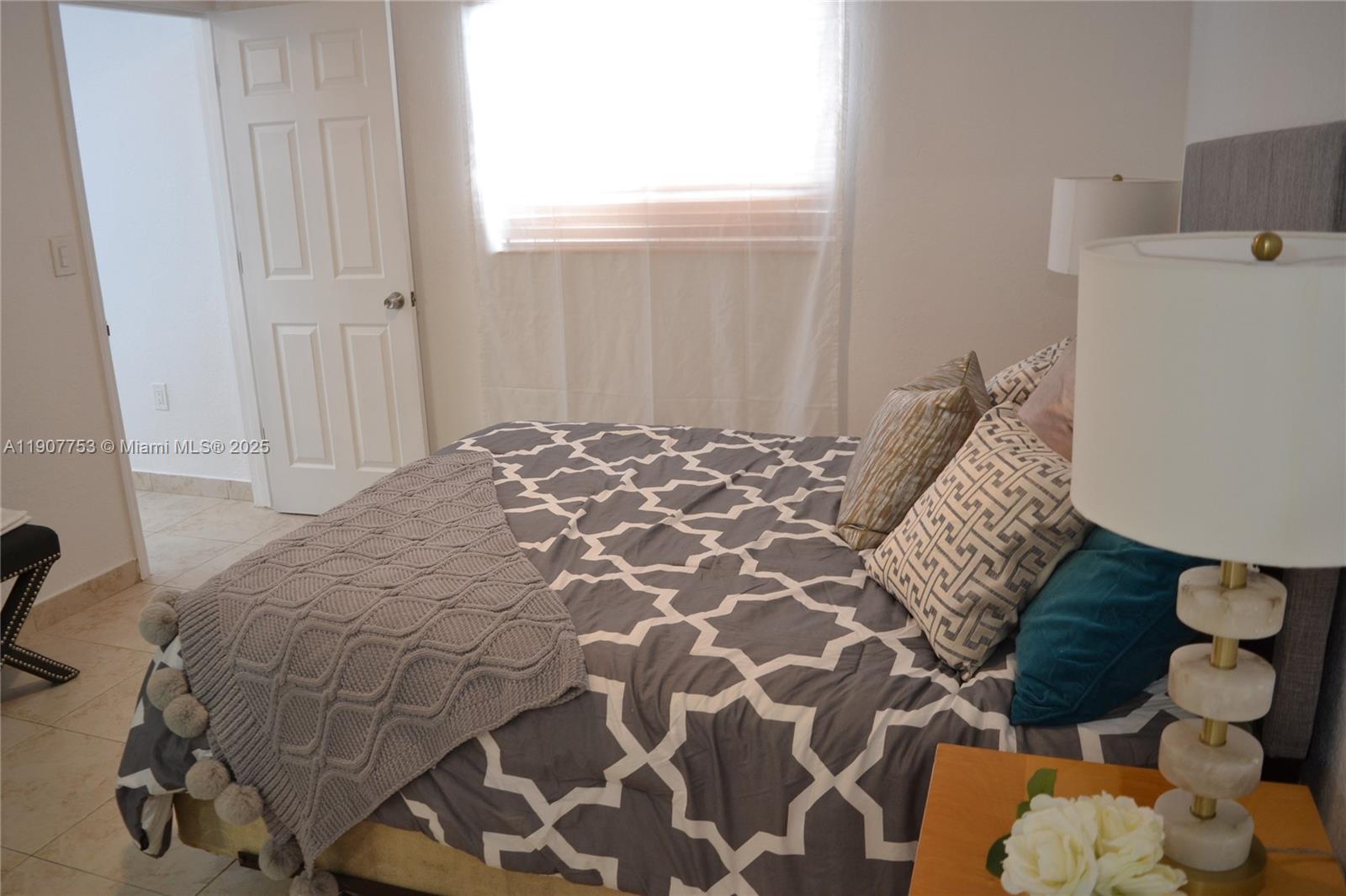 CORAL GLADE HEIGHTS - Residential Lease