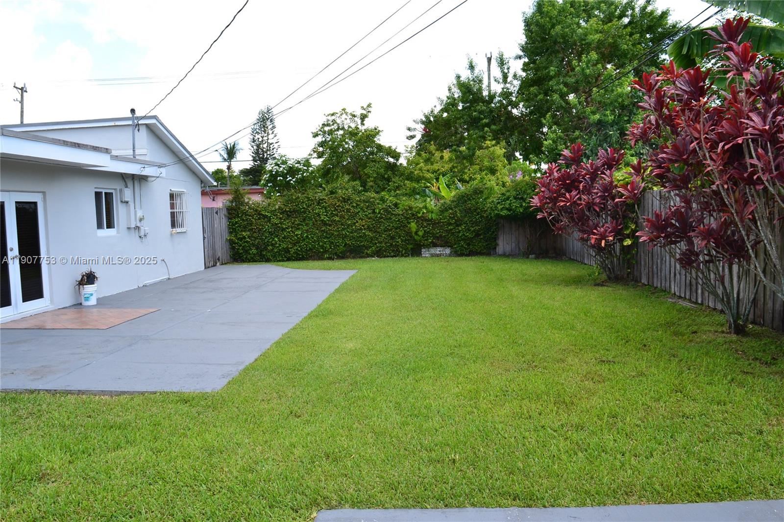 CORAL GLADE HEIGHTS - Residential Lease