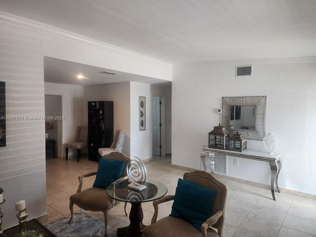 CORAL GLADE HEIGHTS - Residential Lease