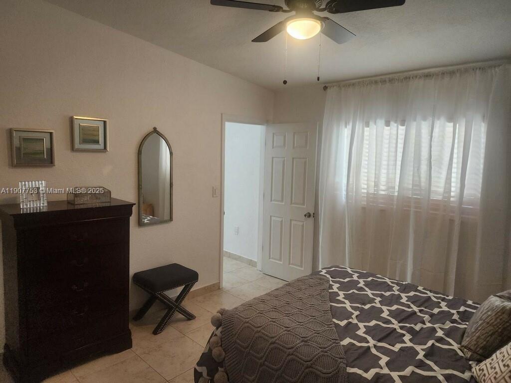 CORAL GLADE HEIGHTS - Residential Lease