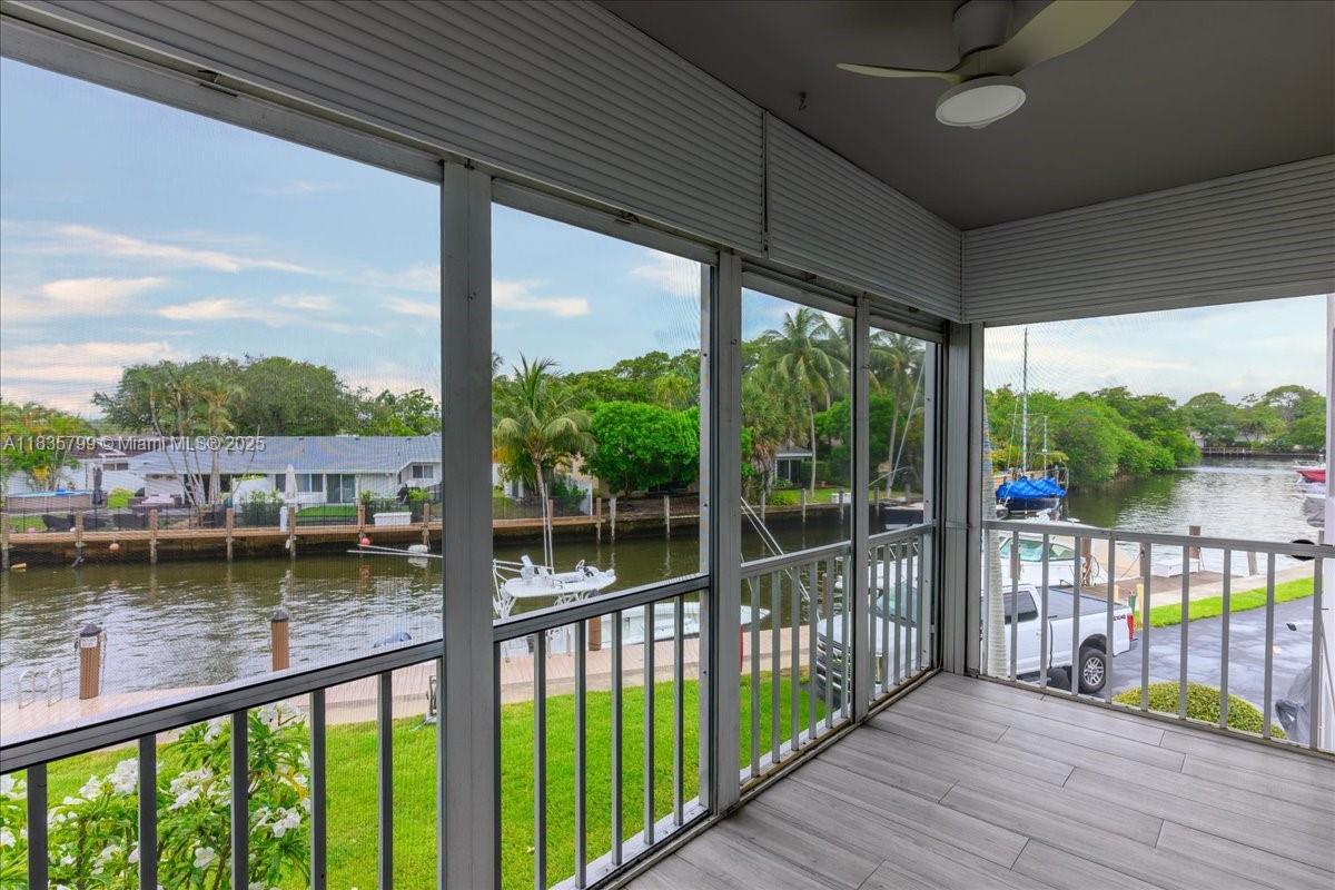 1200 SW 12th St 214
