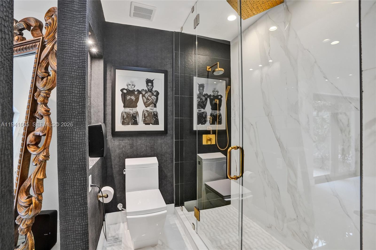 SKY LAKE - Residential