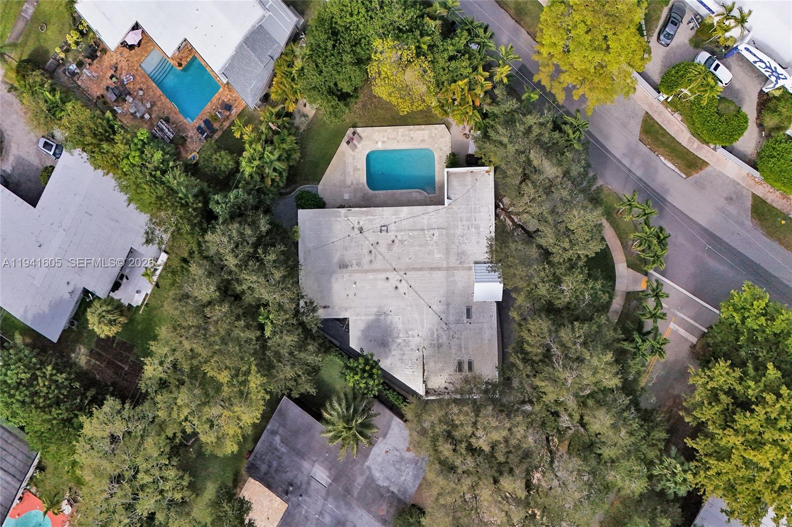 SKY LAKE - Residential