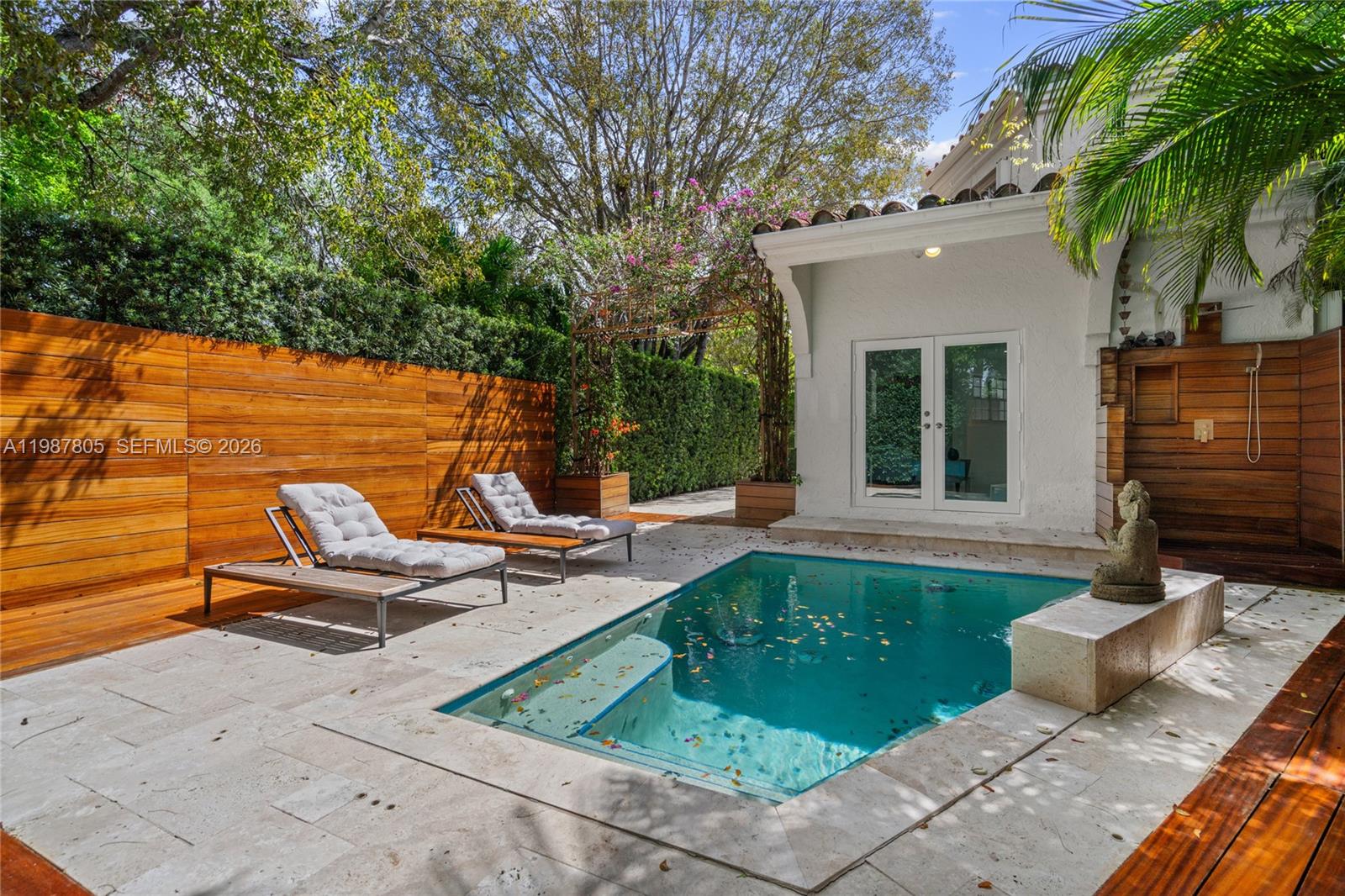 CORAL GABLES SEC B - Residential