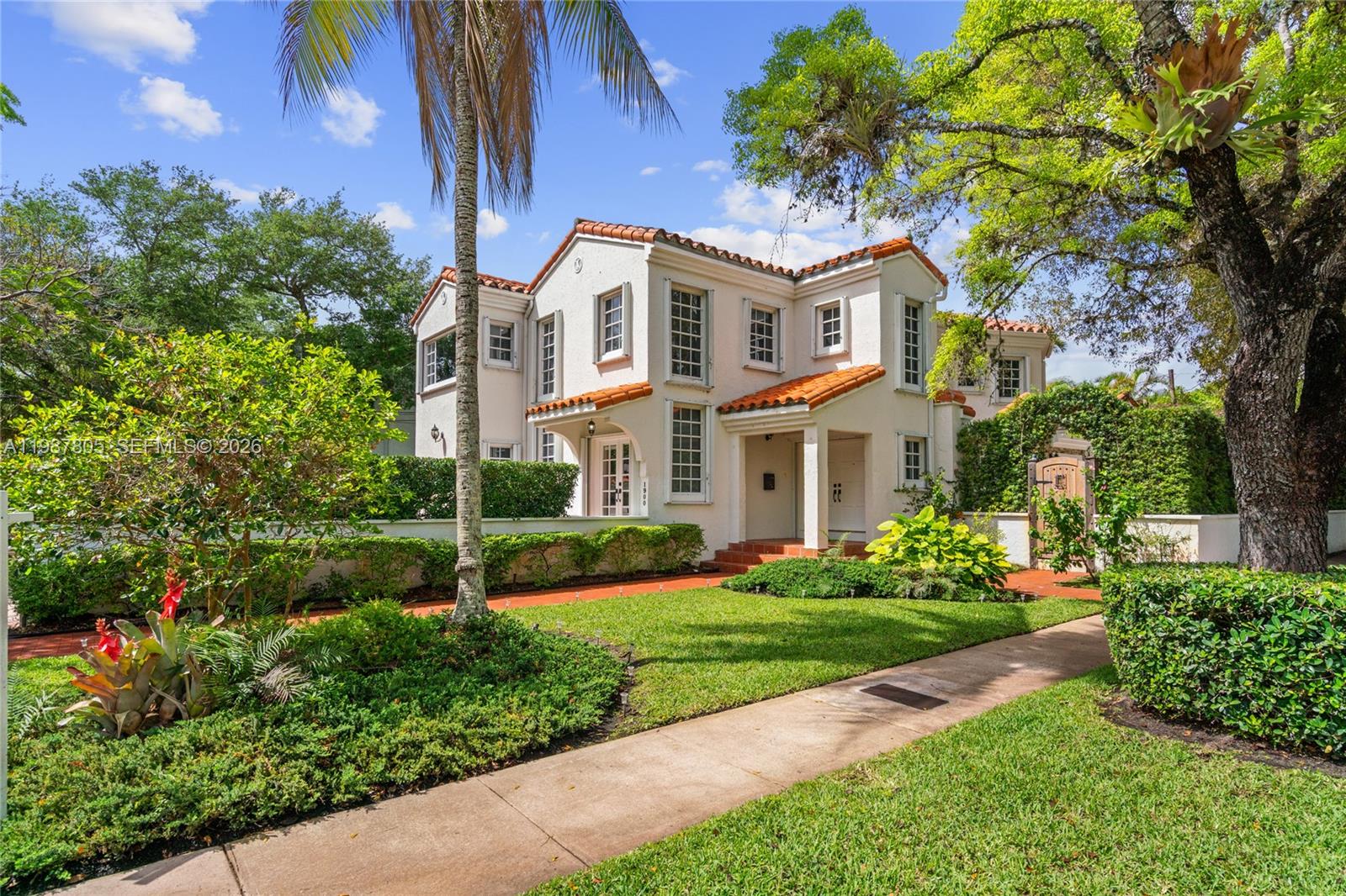 CORAL GABLES SEC B - Residential