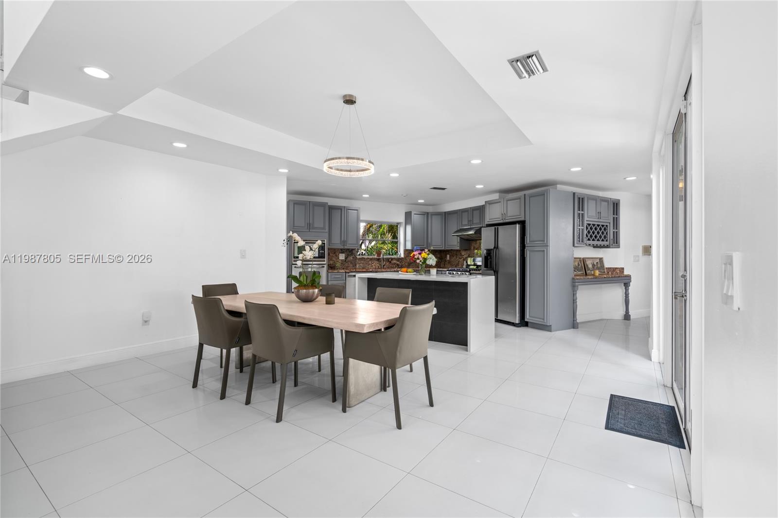 CORAL GABLES SEC B - Residential