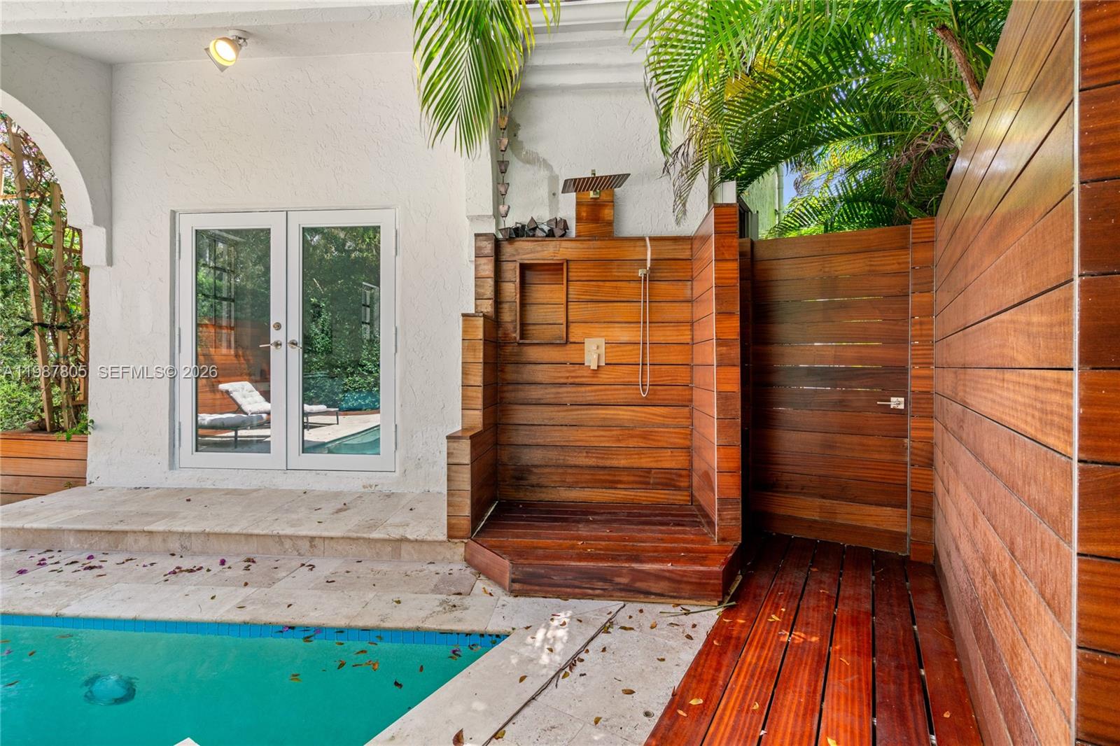 CORAL GABLES SEC B - Residential