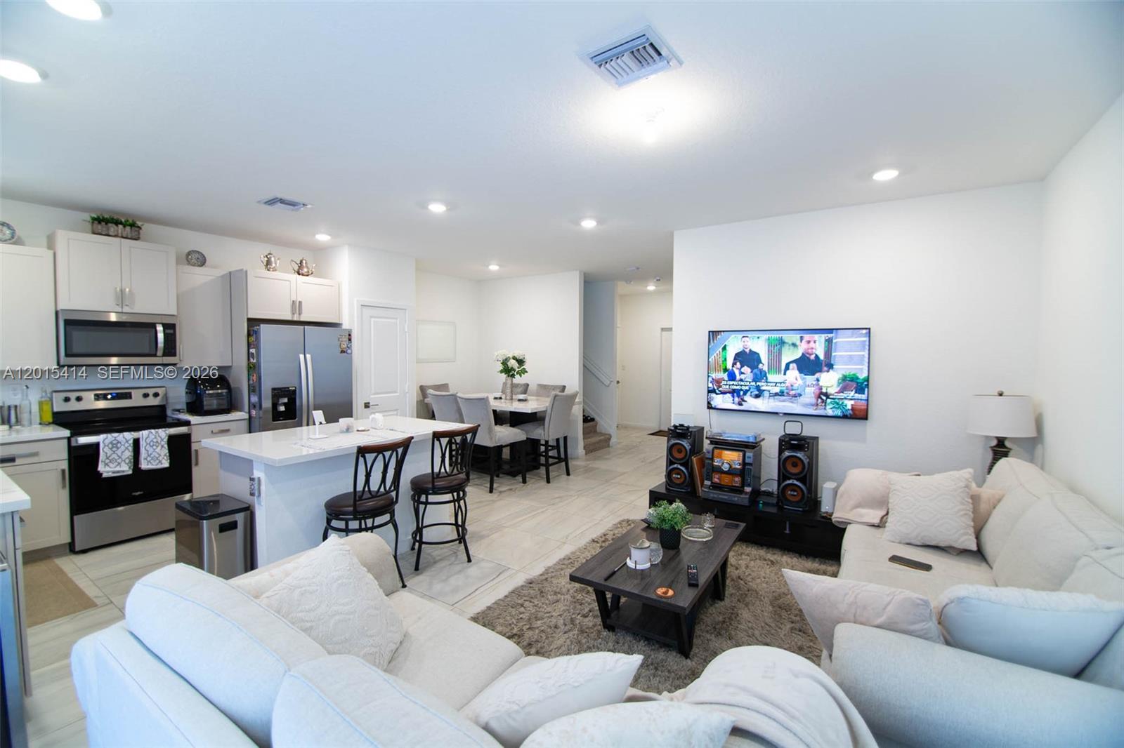 TOWNS AT SEASCAPE - Residential