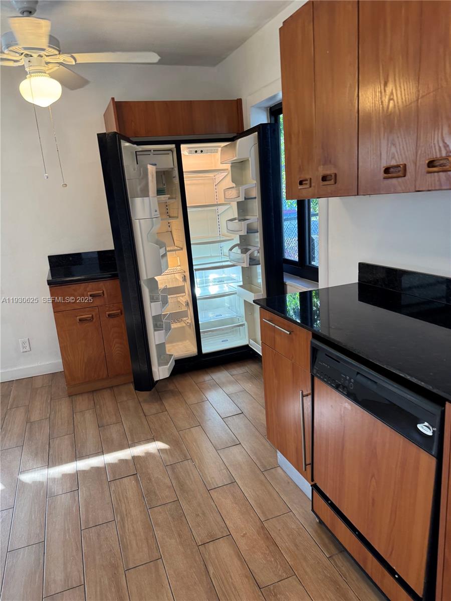 LINCOLN PARK CORR PLAT - Residential