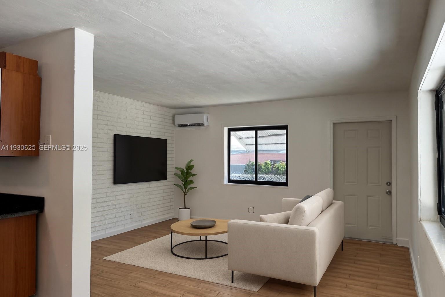 LINCOLN PARK CORR PLAT - Residential