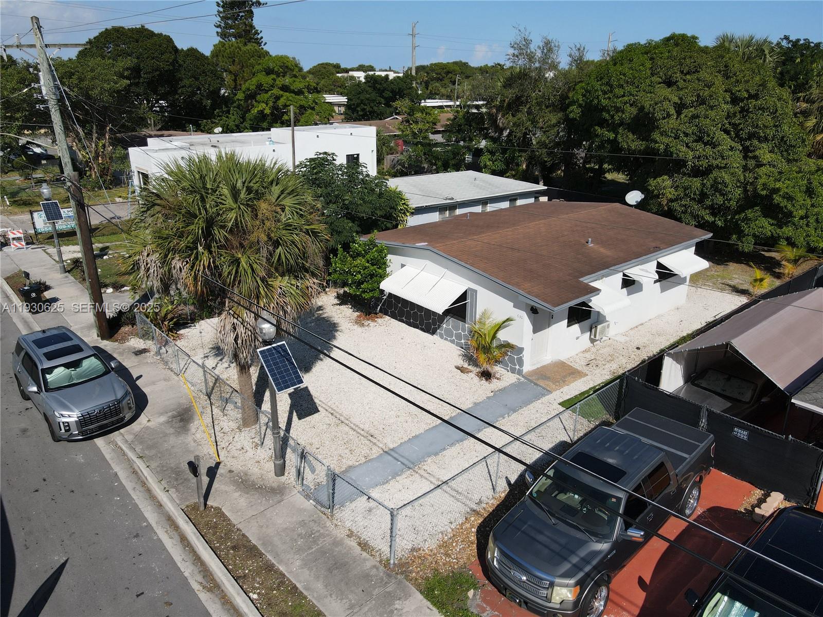 LINCOLN PARK CORR PLAT - Residential