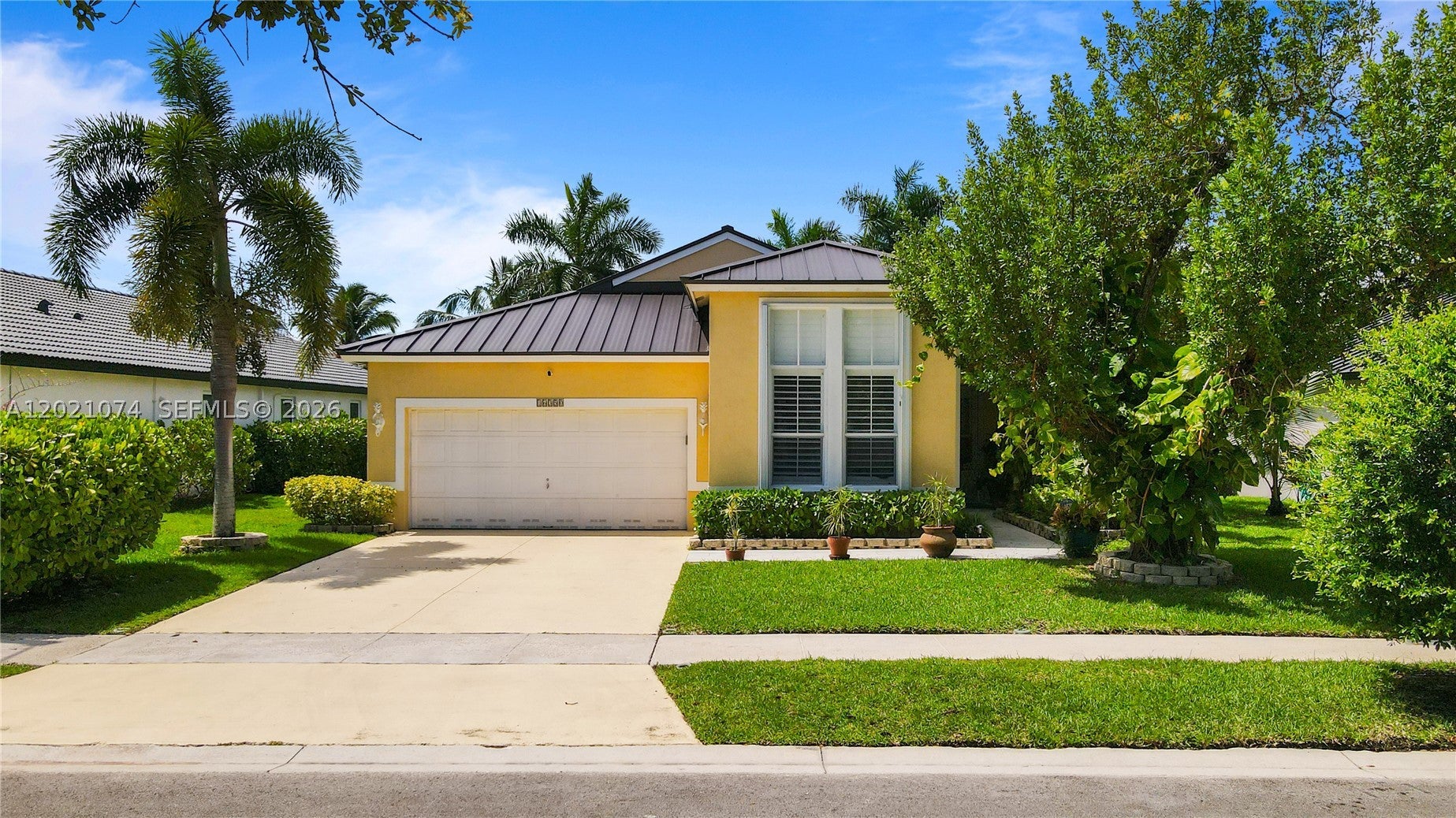 16350 SW 11th St