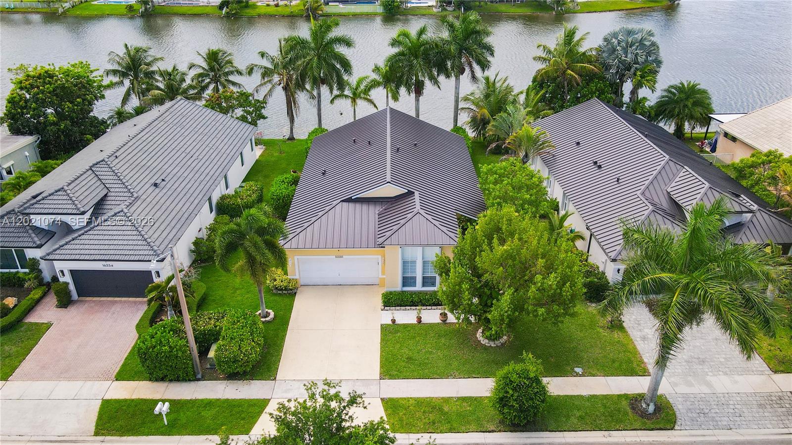 16350 SW 11th St