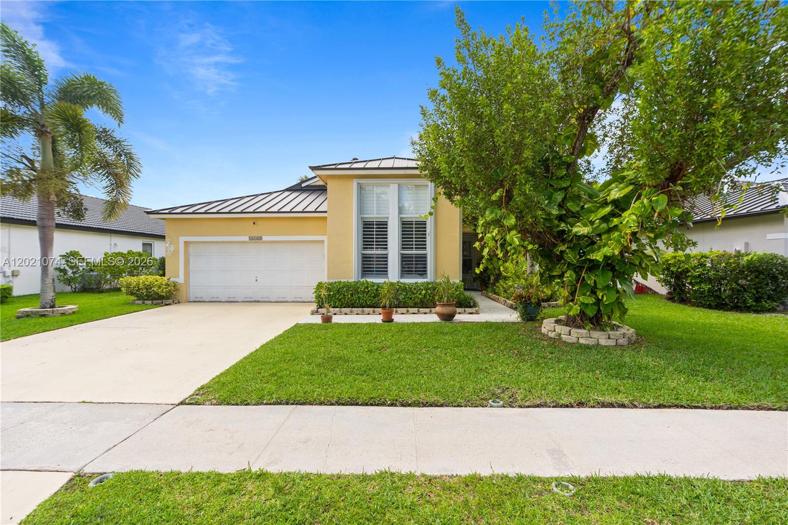 16350 SW 11th St