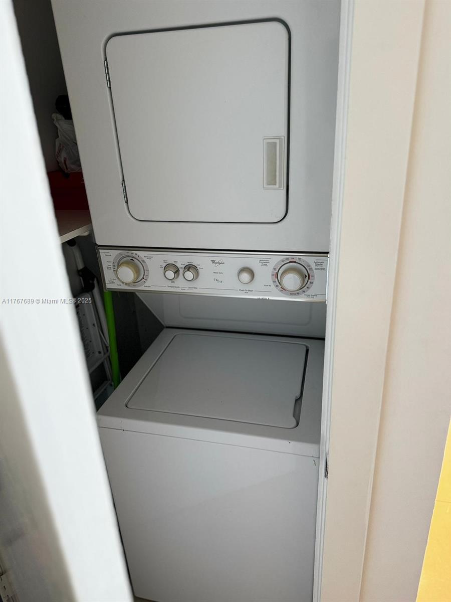 1060 BRICKELL CONDO - Residential