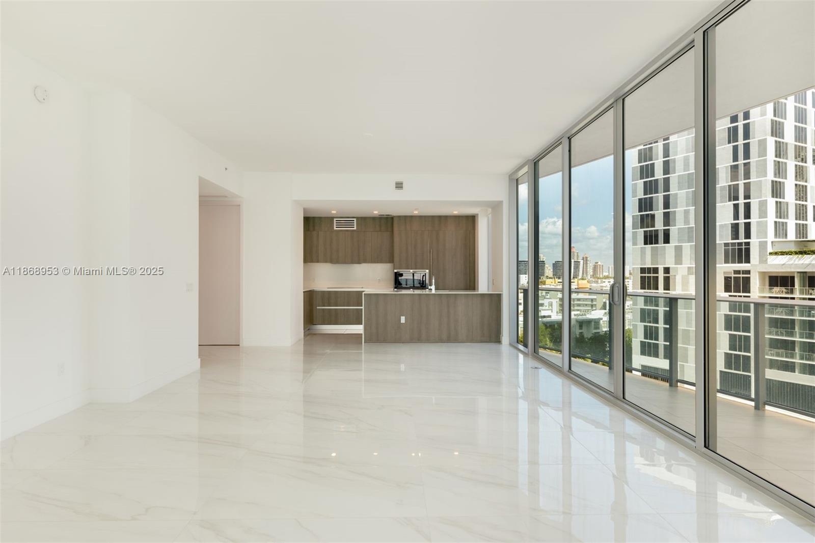 17550 Collins Ave 805