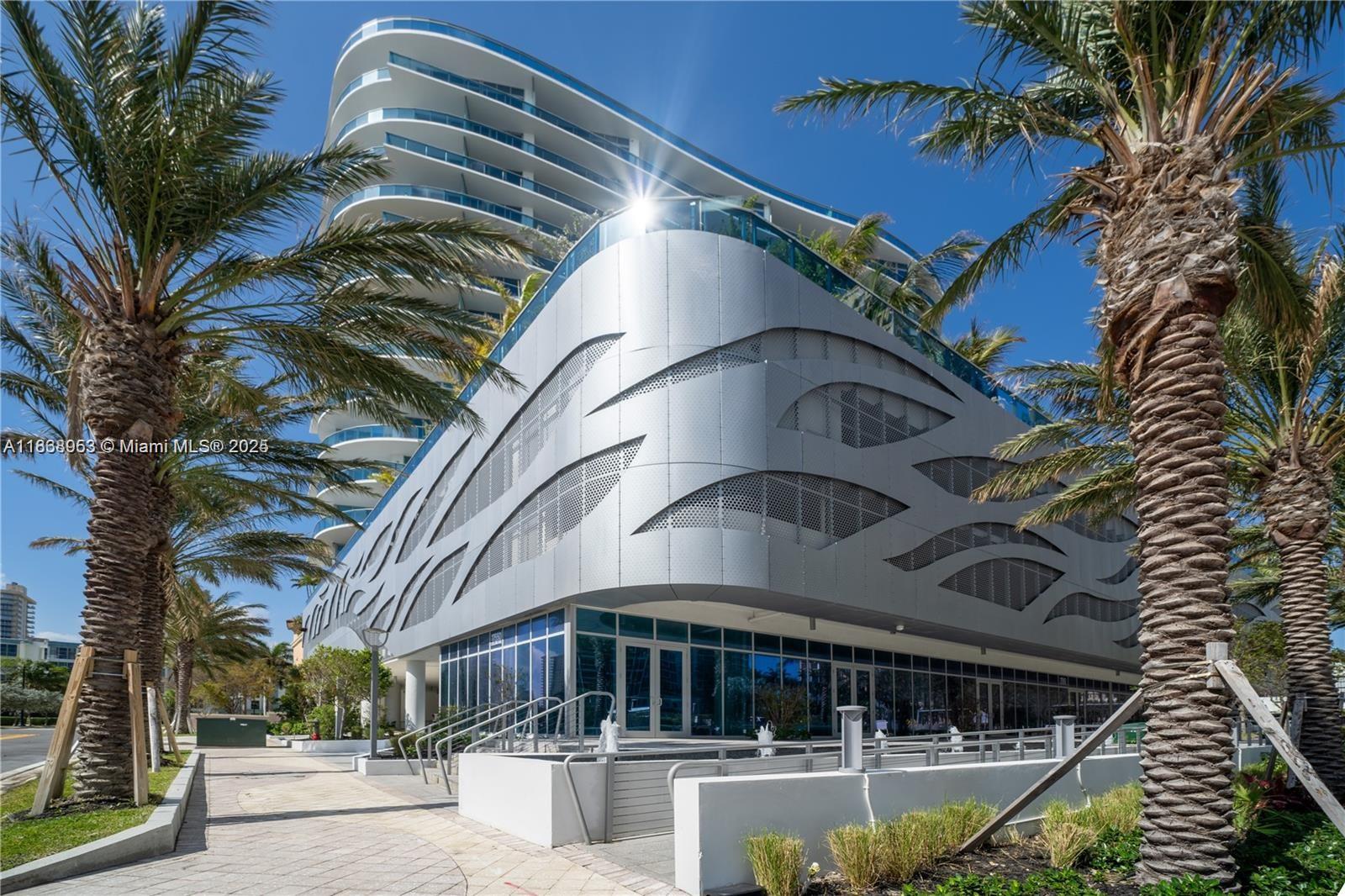 AURORA SUNNY ISLES BEACH - Residential