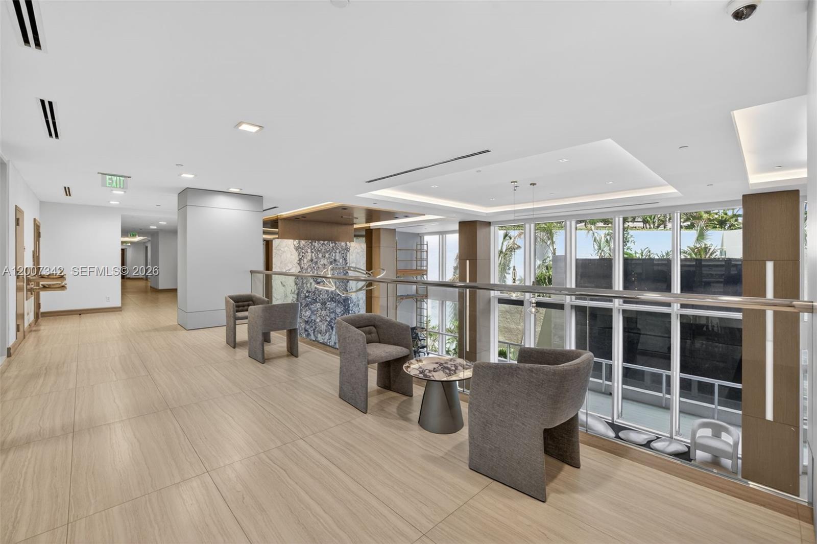 NORTH TOWER AT THE POINT - Residential