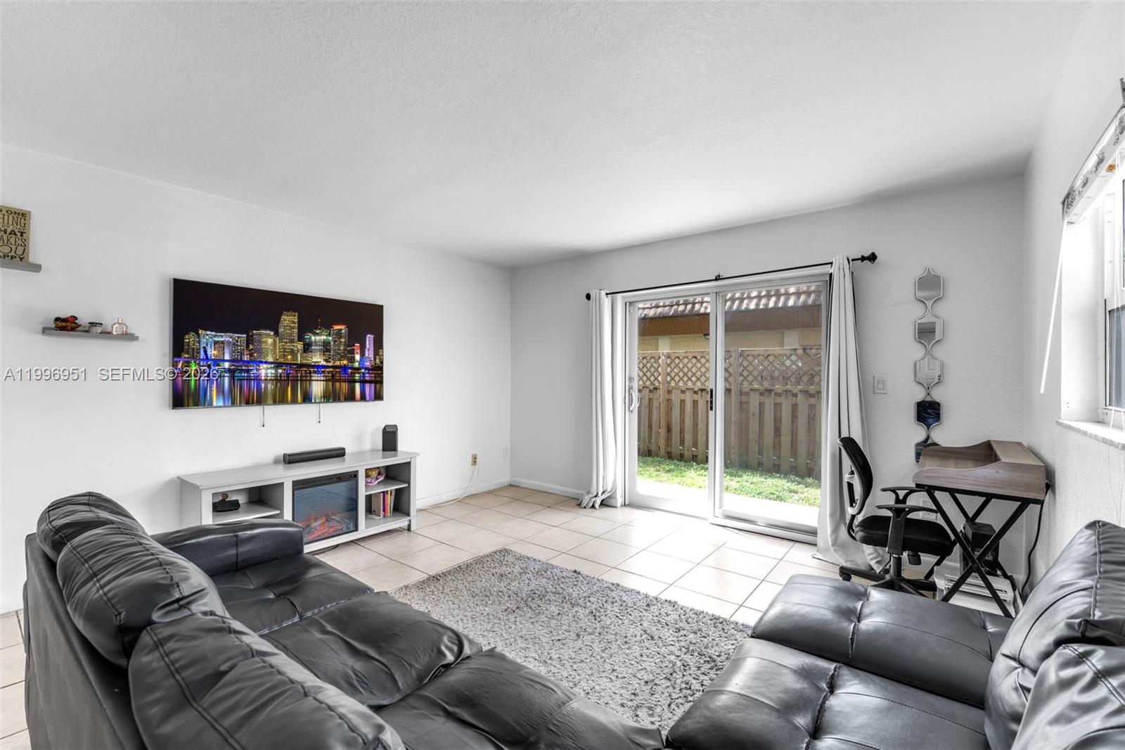 COURTYARDS AT KENDALL CON - Residential