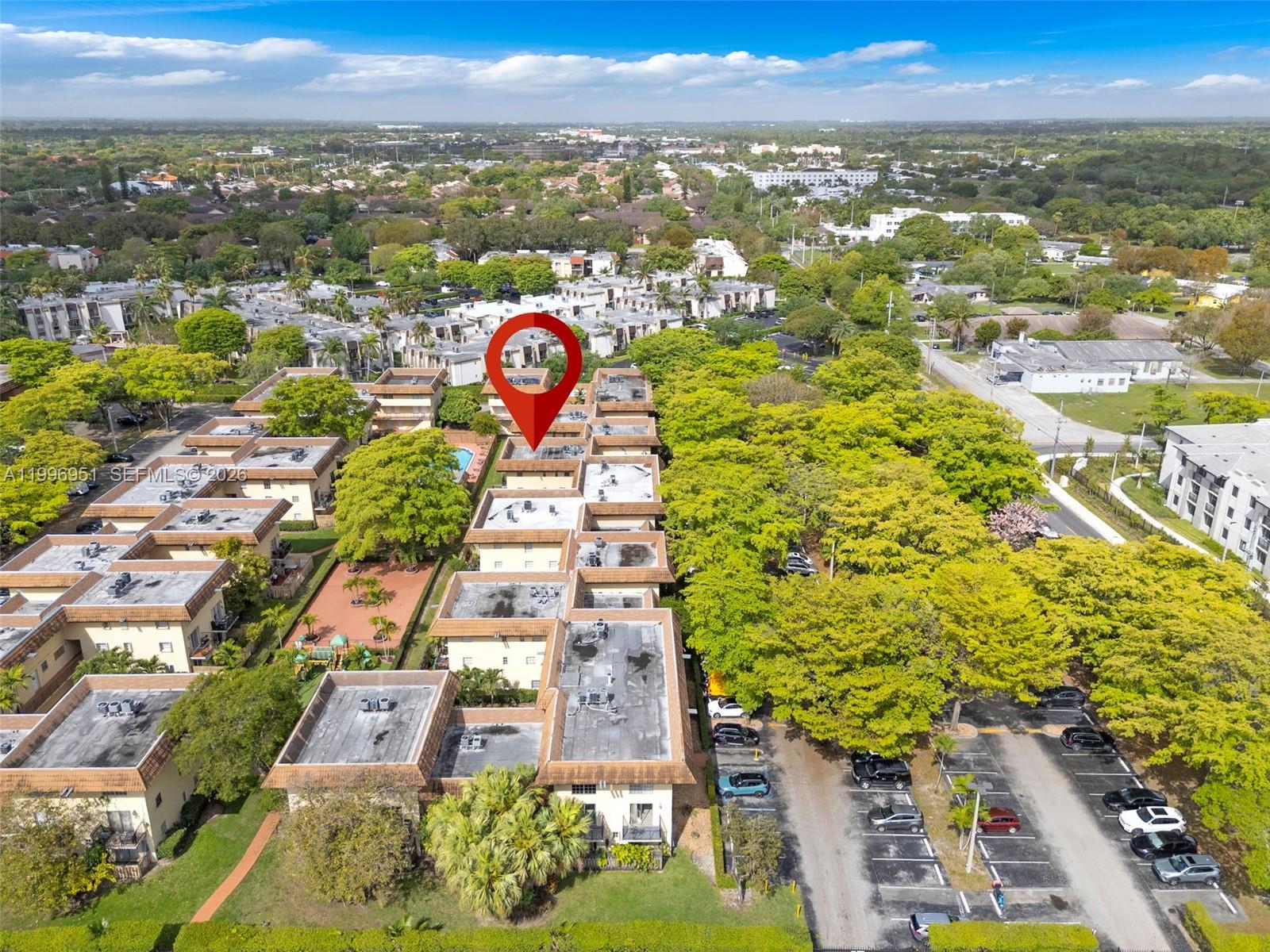 COURTYARDS AT KENDALL CON - Residential