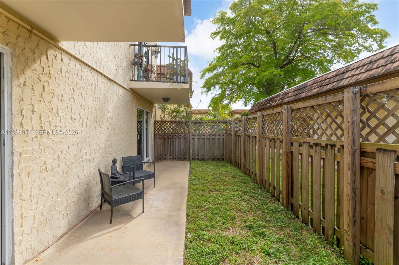 COURTYARDS AT KENDALL CON - Residential